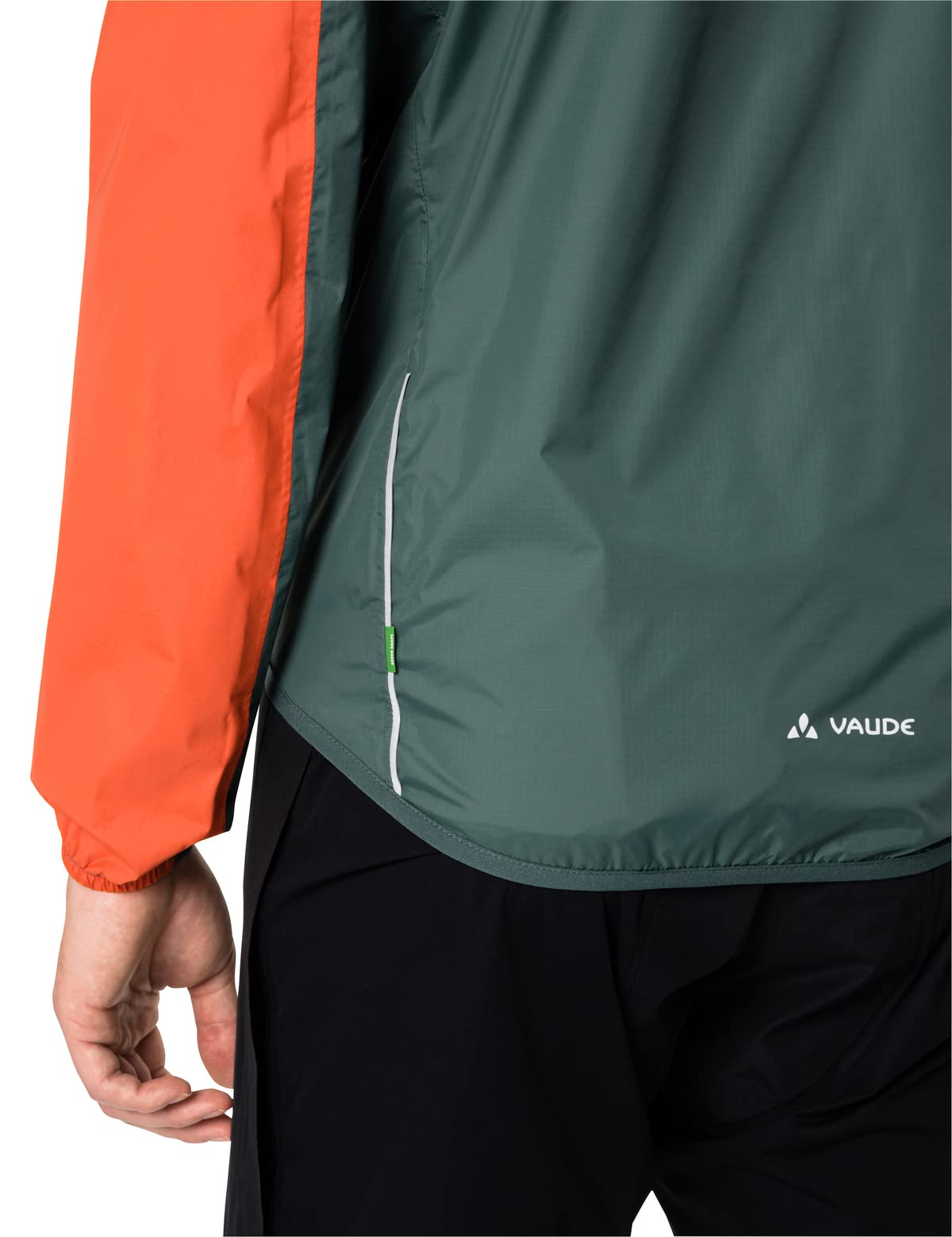 VAUDE Men's Drop Jacket III |Leichte Regenjacke - Ultraleicht & Wasserabweisend | Ceplex active Technologie | Klein verpackbar | Umweltfreundlich, Passform: Slim fit, dusty forest, L