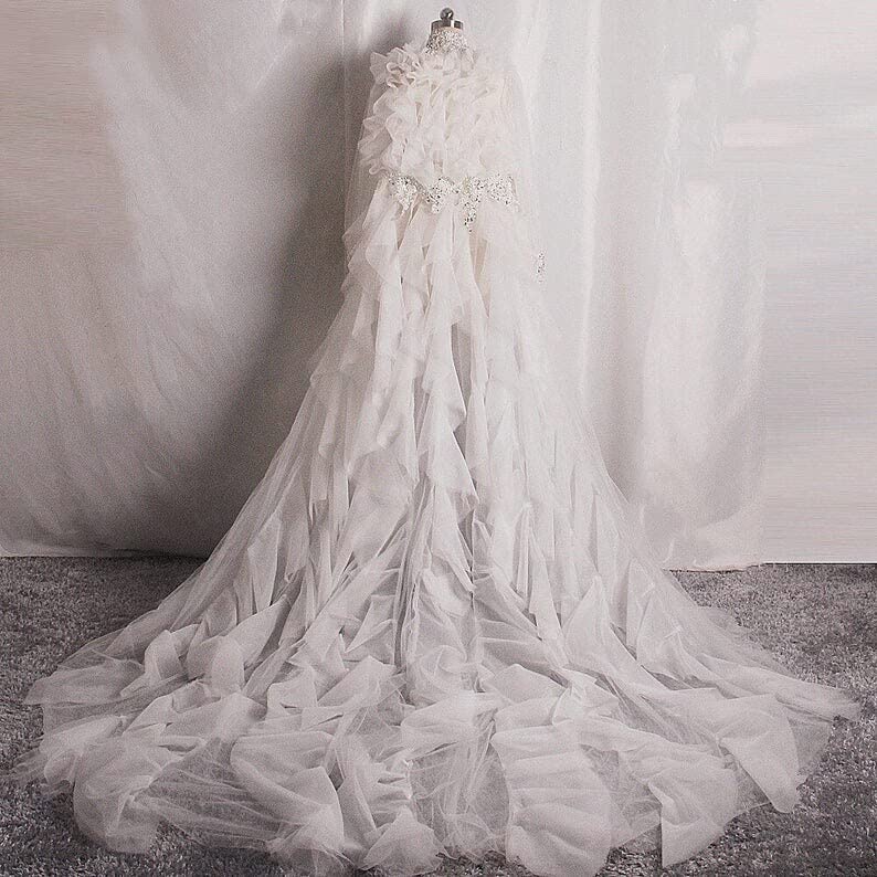 Boléro de mariée vert résolvant le manque d'éclat des robes de maternité simples - 2