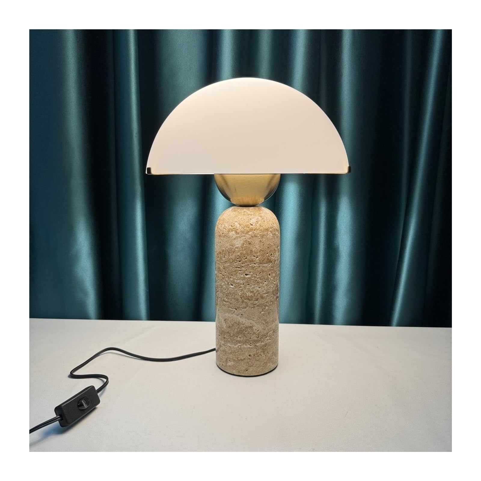 Lampada da tavolo moderna a forma di cupola, paralume in vetro smerigliato