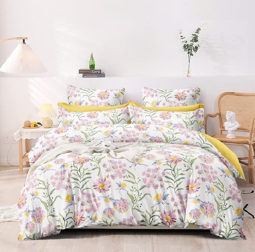 Laying Style1 Reversible Comforter Super King size108 x 108 Both Side Same Print 1 Bedsheet King Size 108 * 108 inches with 2 Pillow Cover (Comforter with Bedsheet)