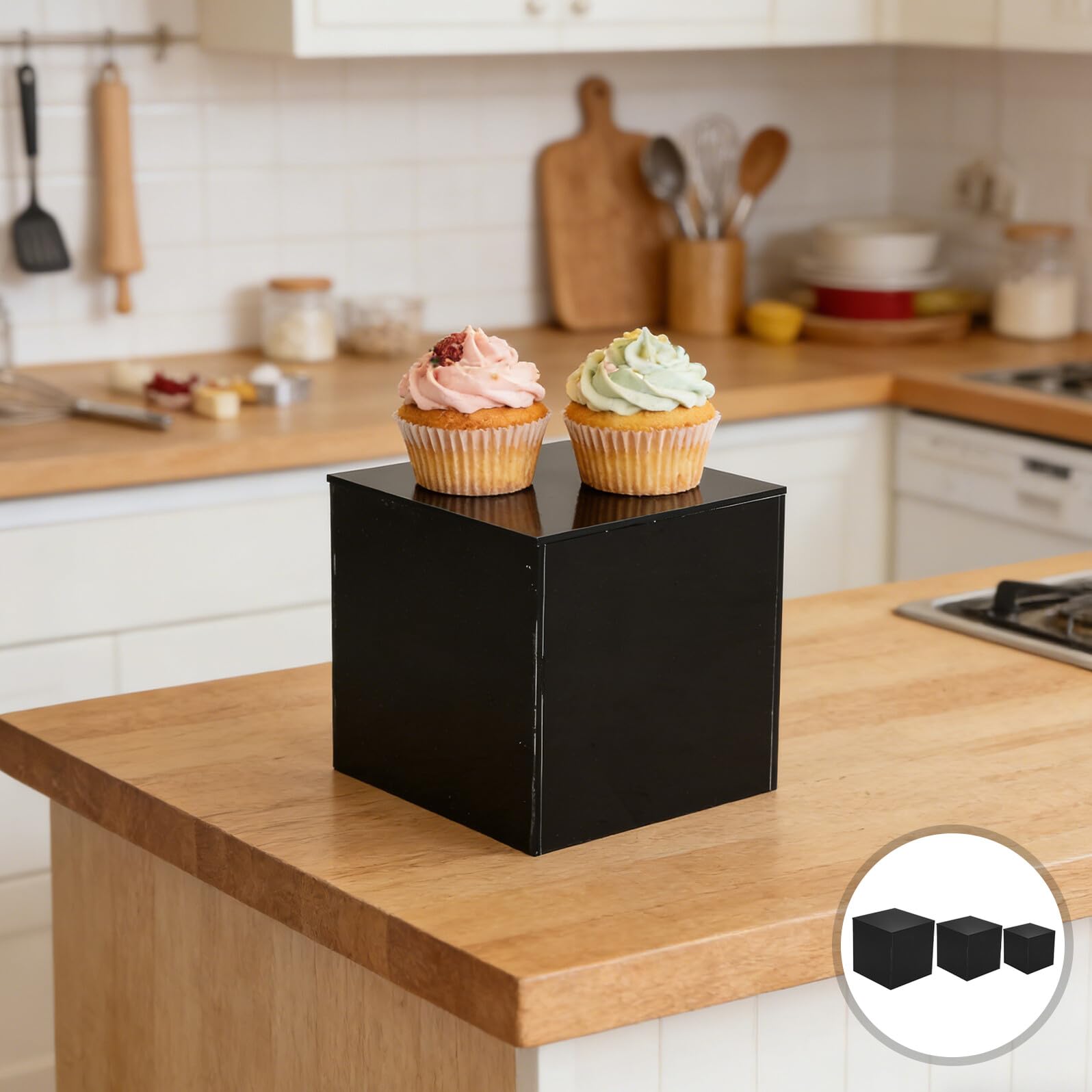 NUOBESTY 3 Pezzi Supporti Espositivi a Cubo in Acrilico Nero Set da 3, Piedistalli Cubici Impilabili 10-15 Cm per Buffet Self-service, Esposizione Collezioni e Negozi al Dettaglio