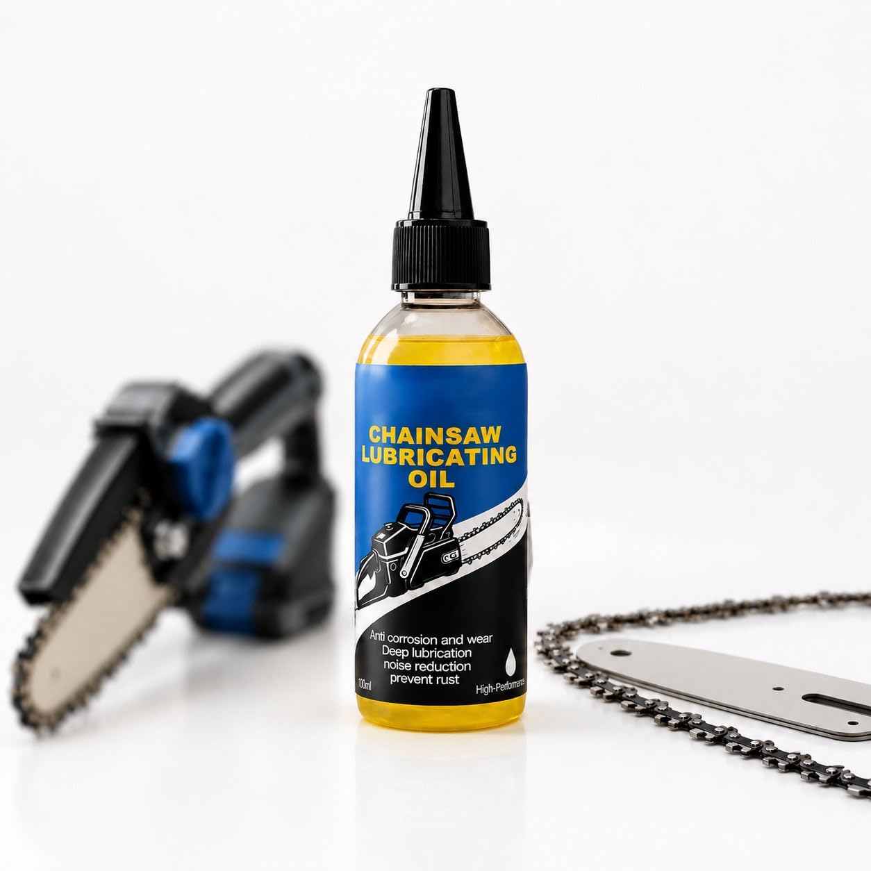 Chainsaw Oil 100ml, Chain Lubricant, Anti-Wear Chain Oil with Rust Protection for Electric, Petrol, Cordless Chainsaws and Pole SawsLong-Lasting, All-Season Oil For Gas, Electric Saw, Pole Saw