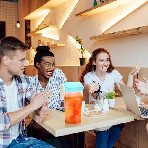 Miniatura 8 de Paquete de 4 jarras de plástico con tapa, jarra de agua para puerta de refrigerador de 61 onzas / 1.8 L con asa, recipiente cuadrado transparente