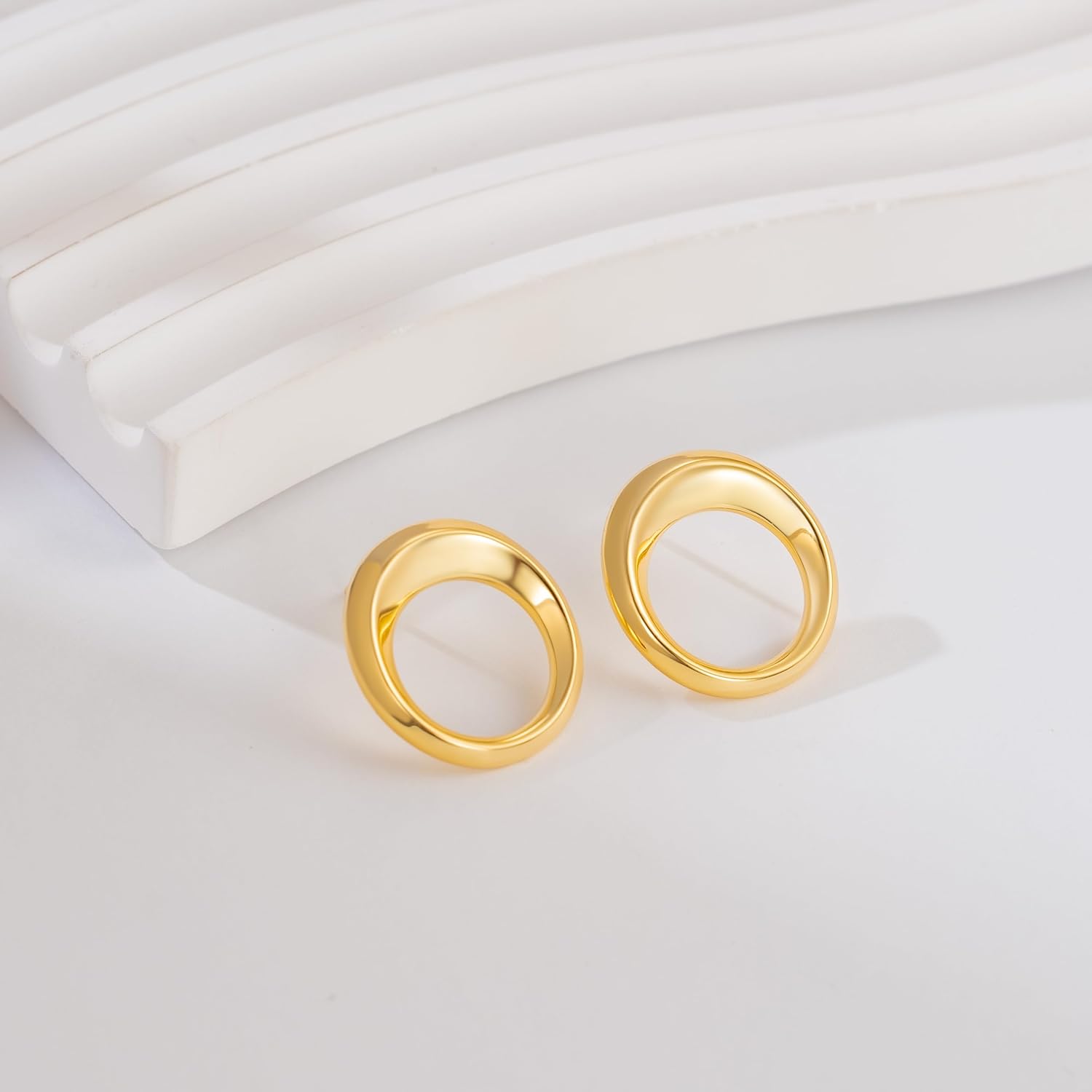 Gold Hoop Earrings for Women 14K Gold Earrings for Women Hoop Studs Earring for Womens Minimal yet Eye-Catching Geometrical Aesthetic Fashion Hoops Stud Earring for Womens Hoops 20mm