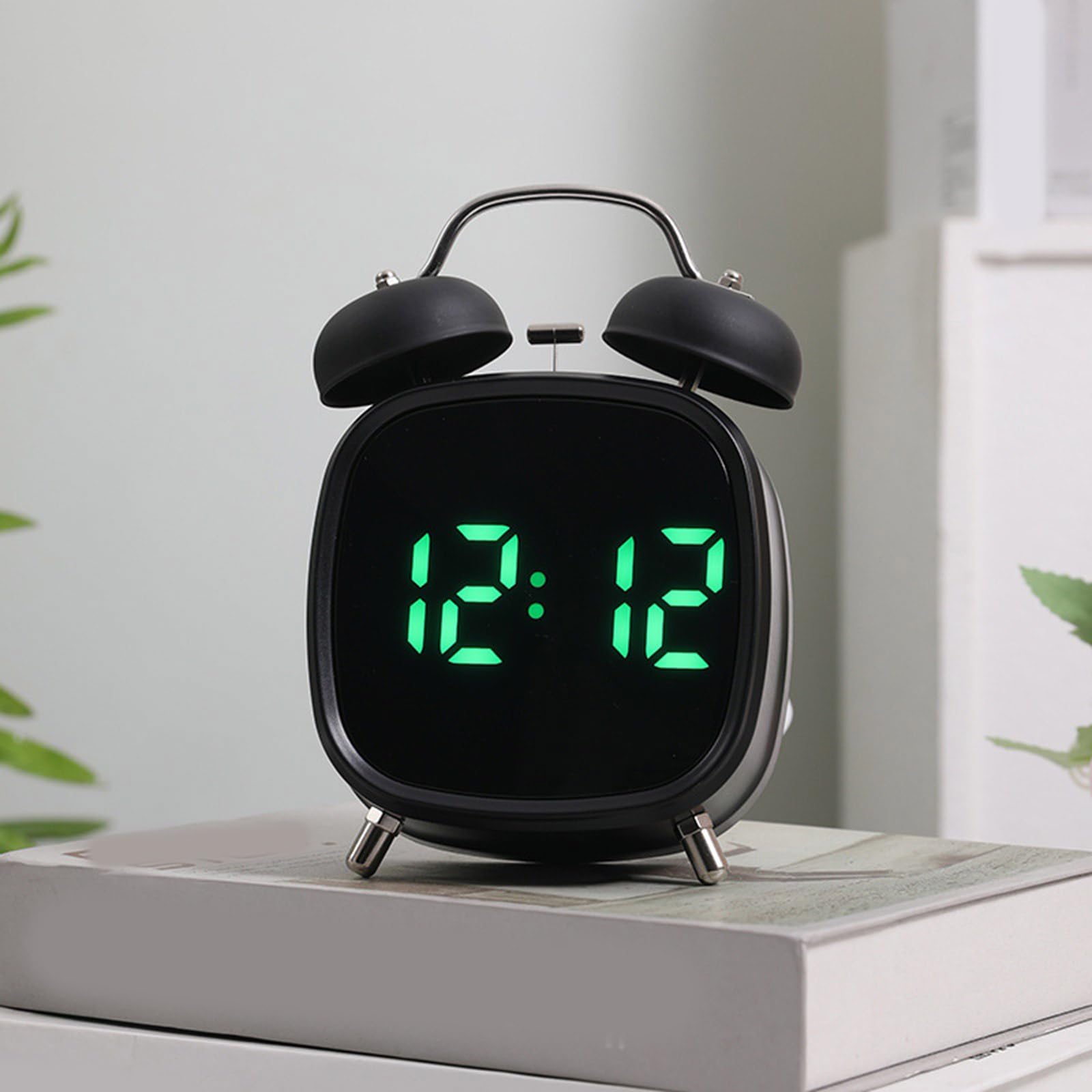 Reloj despertador digital de doble campana, alarmas de escritorio, pantalla regulable, fácil de leer, diseño de sonido progresivo, reloj despertador digital retro