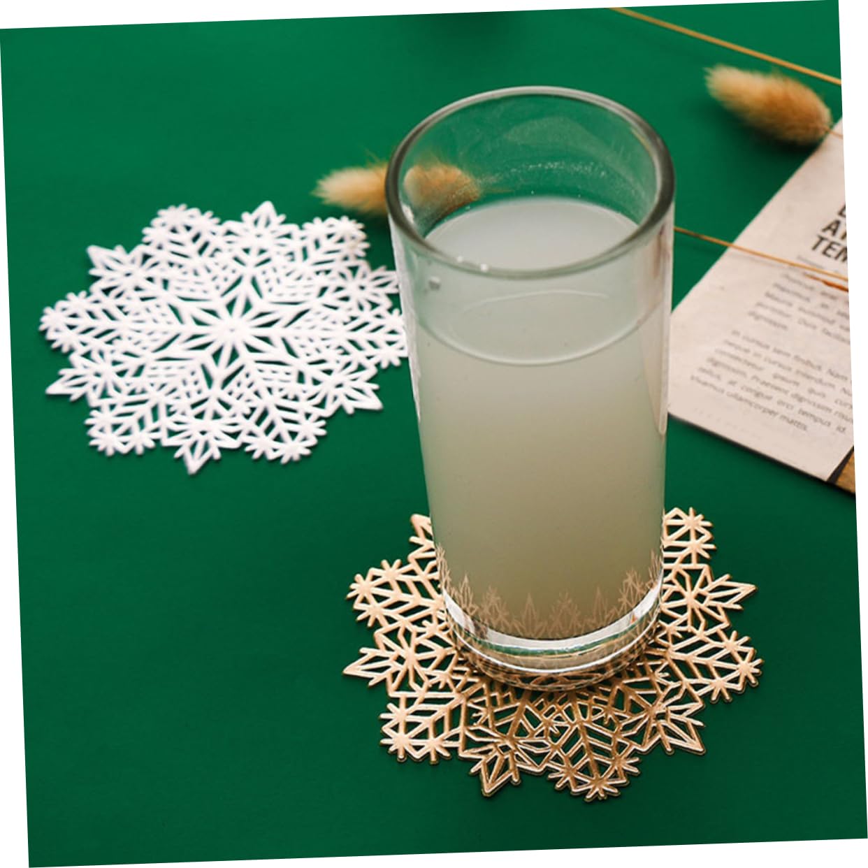 TOPBATHY Lot De 2 Sets De Table De Noël en Forme De Flocons De Neige Résistants À La Chaleur Accessoires De Cuisine Festifs 6 Pièces X 2