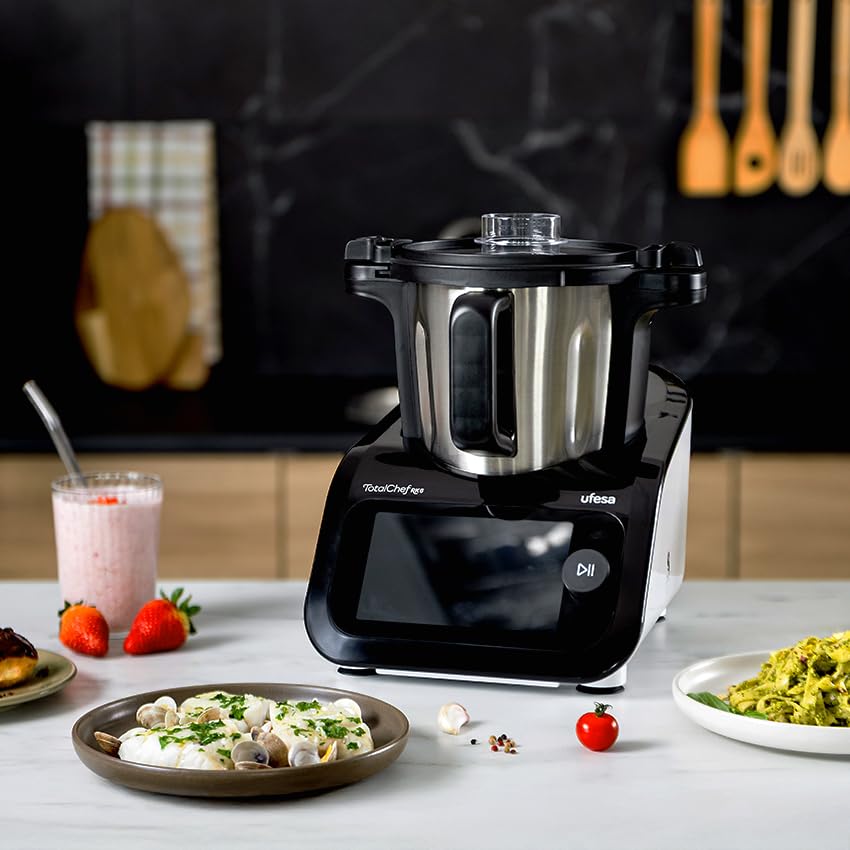 Ufesa TotalChef RK6 Inteligentny wielofunkcyjny robot kuchenny, ekran cyfrowy 7", WIFI, 30 funkcji, miska ze stali nierdzewnej, 3,5 l, wbudowana waga, 15 programów, akcesoria