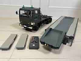 アシェット　1/16陸上自衛隊73式セミトレーラー Amazon.co.jp: アシェット 1/16 陸上自衛隊 74式戦車をつくる 73