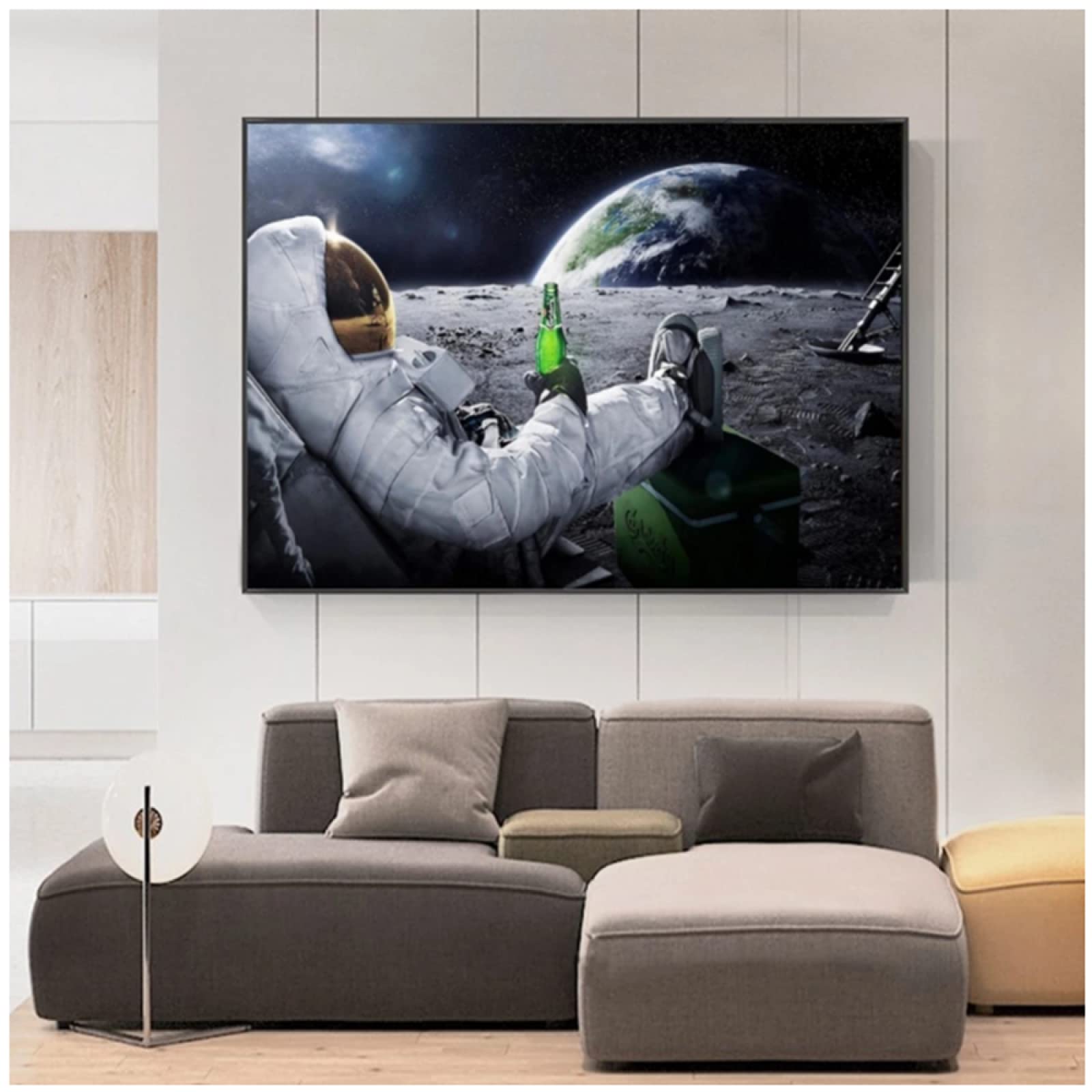 Amazon｜面白いキャンバスの絵画宇宙飛行士が宇宙空間でリラックス月が