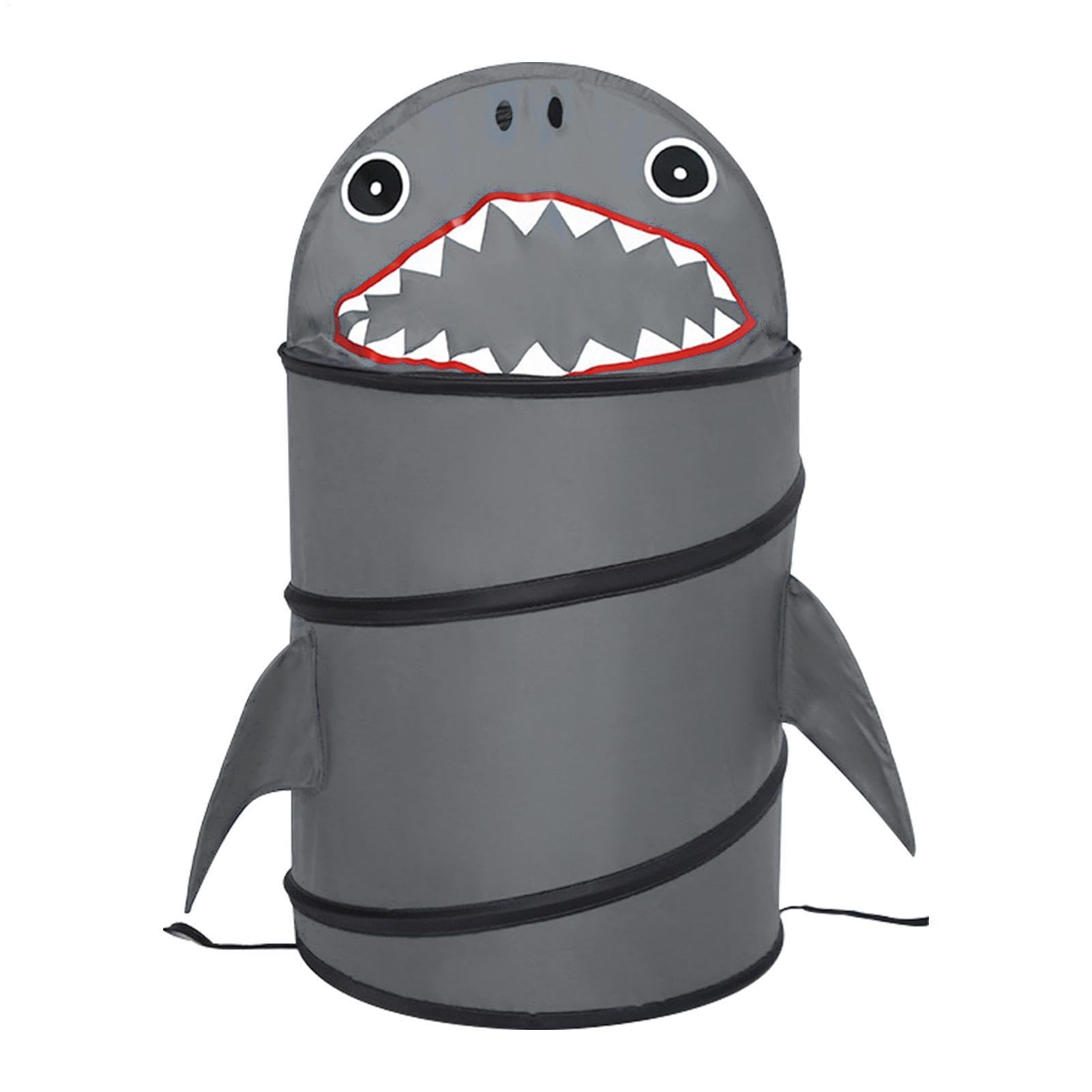 Chambre d'enfant en désordre ? Rangement peluche requin grand format pour un coin de jeu ordonné