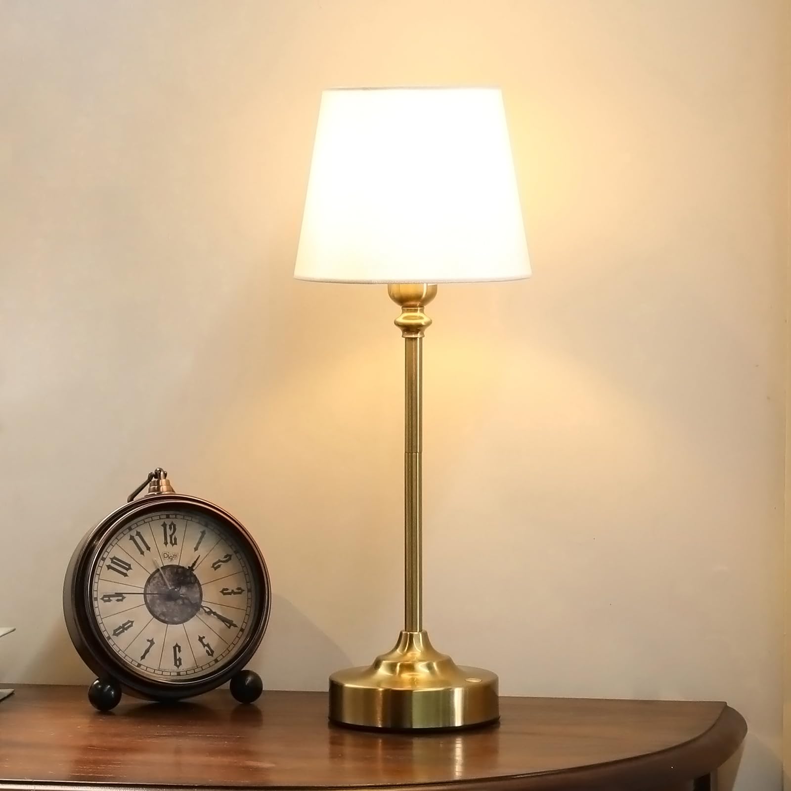 Tischlampe Kabellos 2er Set, Touch LED Nachttischlampe Akku, Stufenlos Dimmbar, Weißer Leinenschirm, Wiederaufladbar Lampe mit USB-C Anschluss für Nachttisch Esszimmer Wohnzimmer(Messing)