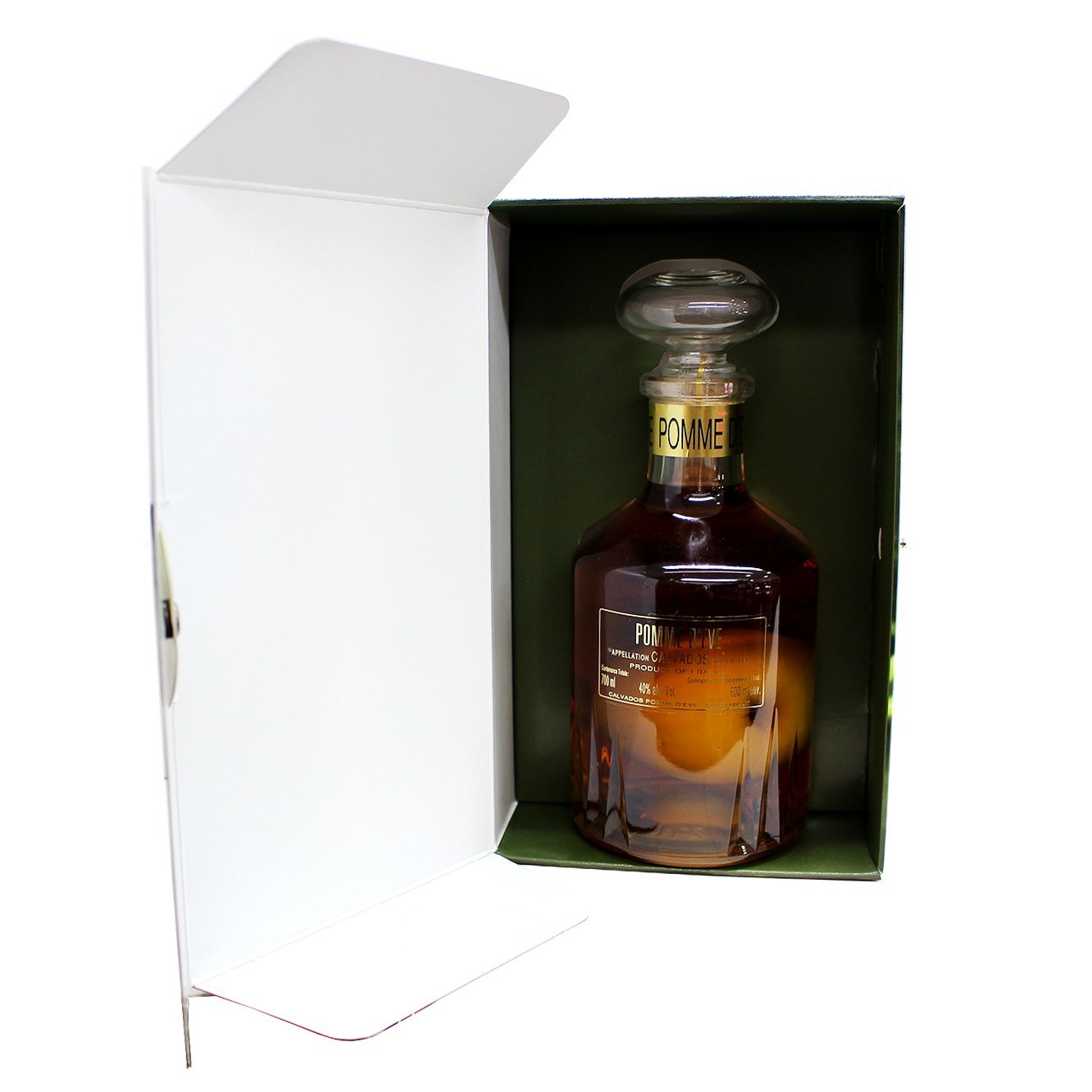 Amazon.co.jp: カルヴァドス ポム・ド・イブ [ ブランデー 600ml 