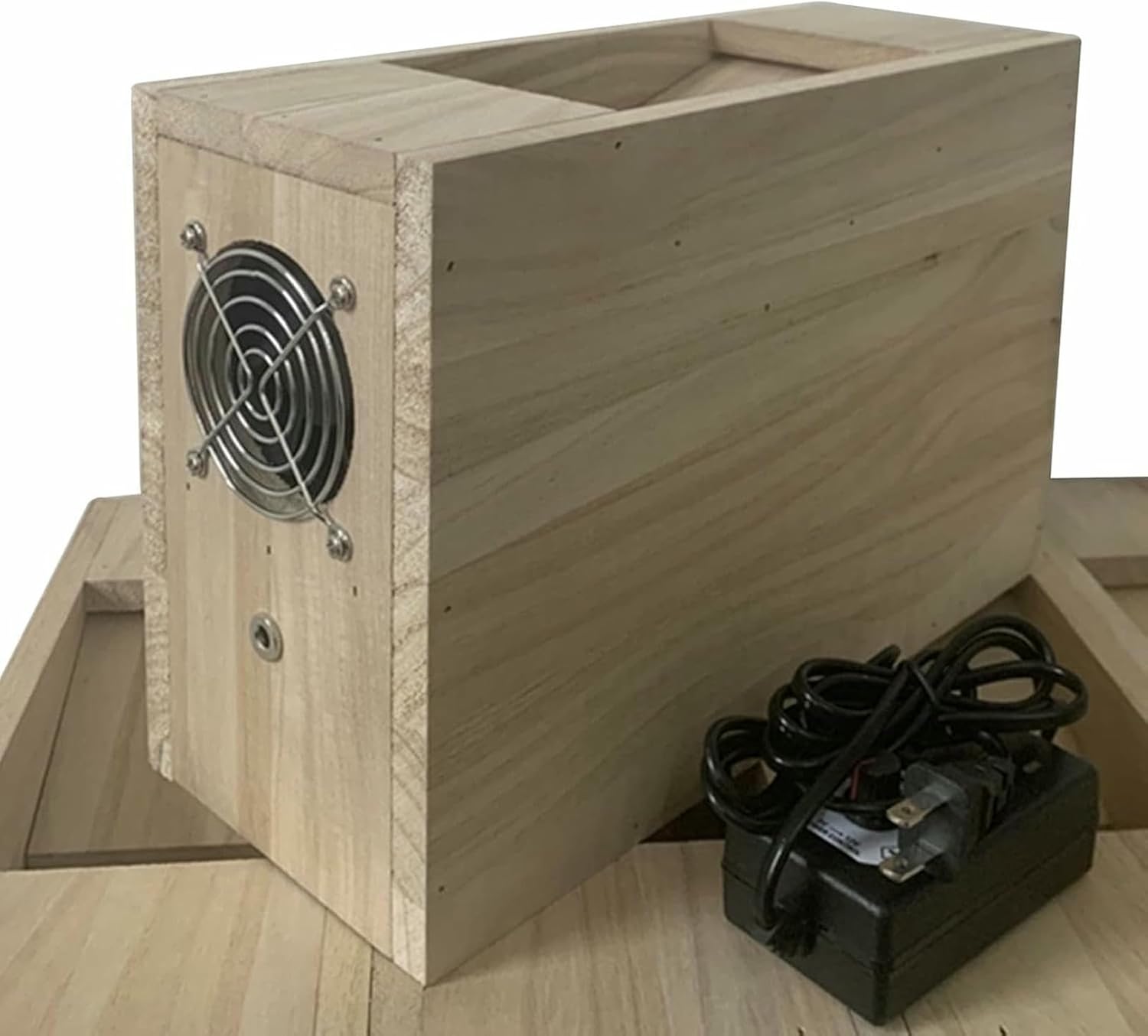 Efficient Bird Feed Blown Shell Splitter with Adjustable Speed Fan, for Millet, Miscellaneous Grains, Melon Seeds, Rice, Beans, Parrot Bird Food, Etc.