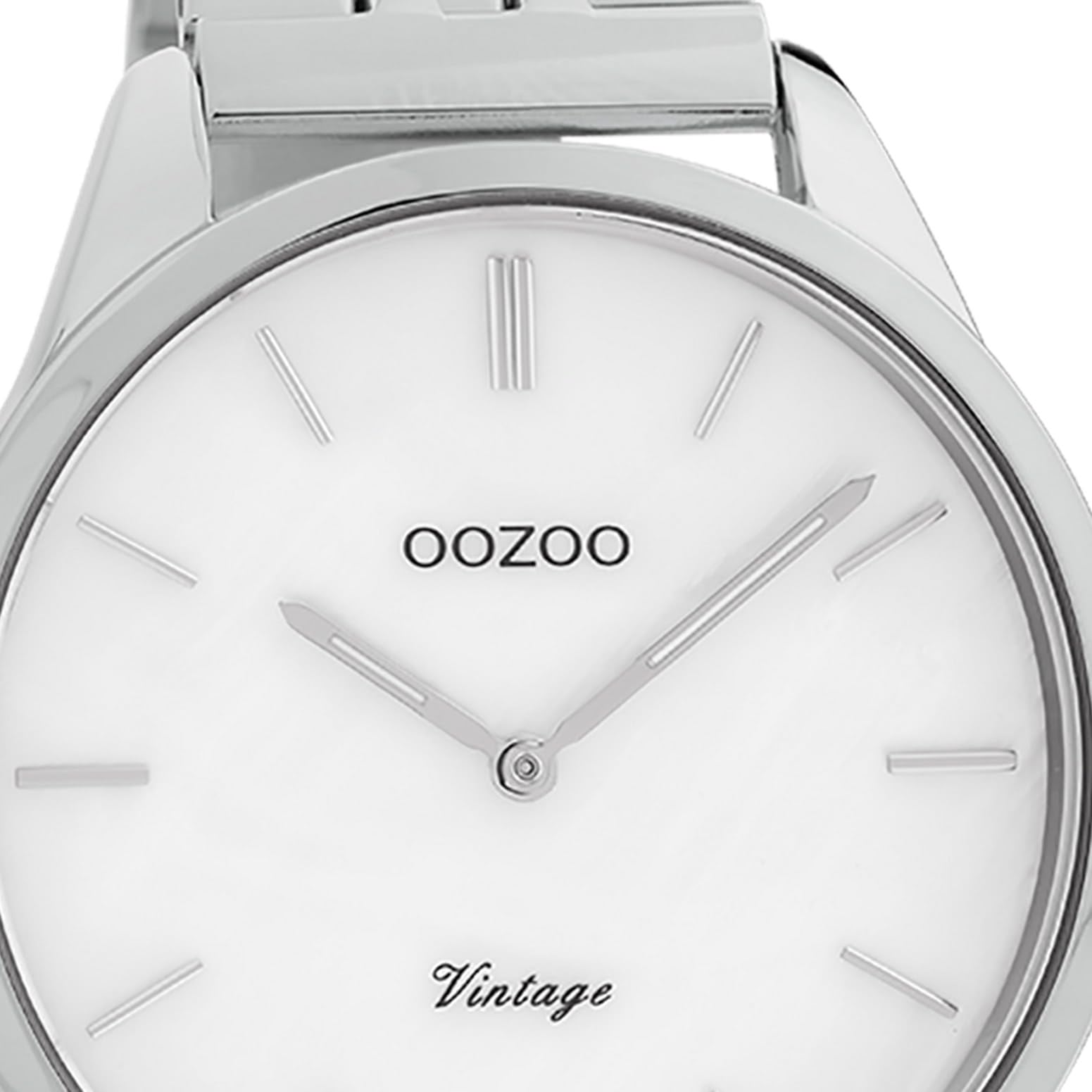 Oozoo Orologio da donna vintage con maglie in acciaio inox, cinturino piatto 38 mm, madreperla/argento C9980, argento/bianco, Bracciale