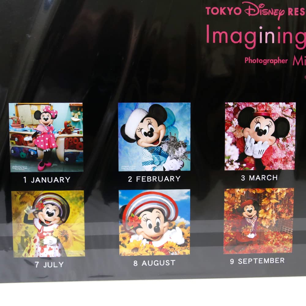 Disney - 【パーク内は完売】2枚　ディズニー　2023年壁掛けカレンダー　ミッキー　ミニー Amazon | ミッキー＆フレンズ 壁掛けカレンダー（シール付き