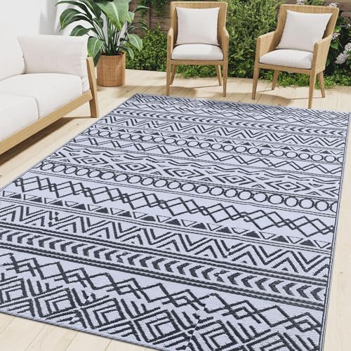 smiry Outdoor Rug for Patios Waterproof Anti-slip Reversible Garden Rugs Plastic Straw Carpet UV Resistant Area Rugs for Camping Deck Beach Picnic Backyard(120 X 180 cm Black & White)