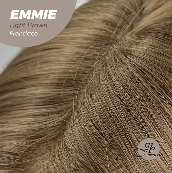 Miniatura 5 de EMMIE - Peluca de encaje frontal precortada con flequillo lateral, pelucas rizadas de color marrón claro para mujer, pelucas sintéticas naturales