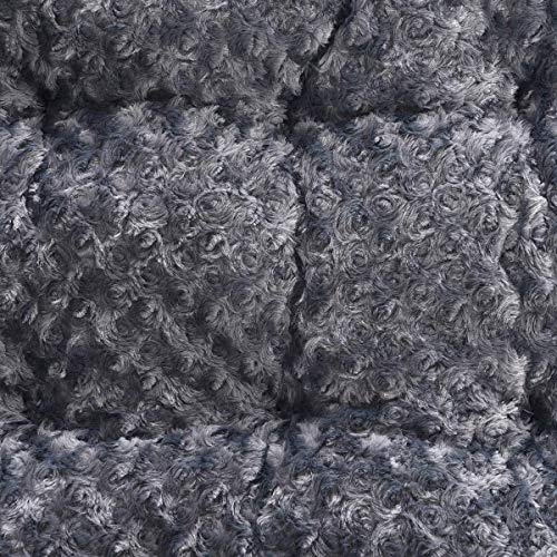 Amazon Basics Washable Cat and Dog Bed and Crate Pad, Indoor, Easy to Clean, 23" x 18" x 2.5", Gray view 3