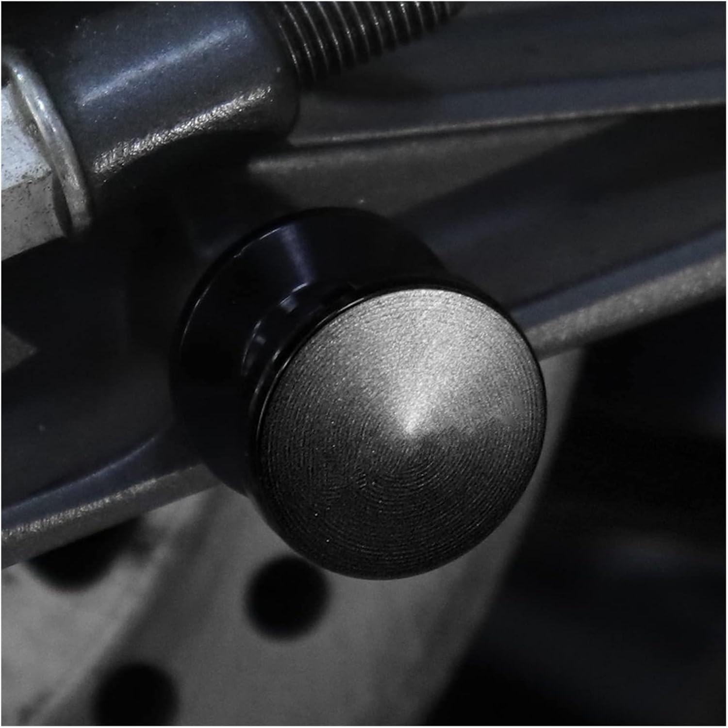 Motorcycle CNC Swingarm Spools Stand Screw Slider M8 for Suzuki V-Strom650 XT 1000/XT 1050XT 250XT DL650 250 1000 Swing Arm Bracket Screw (Color : Titanium)