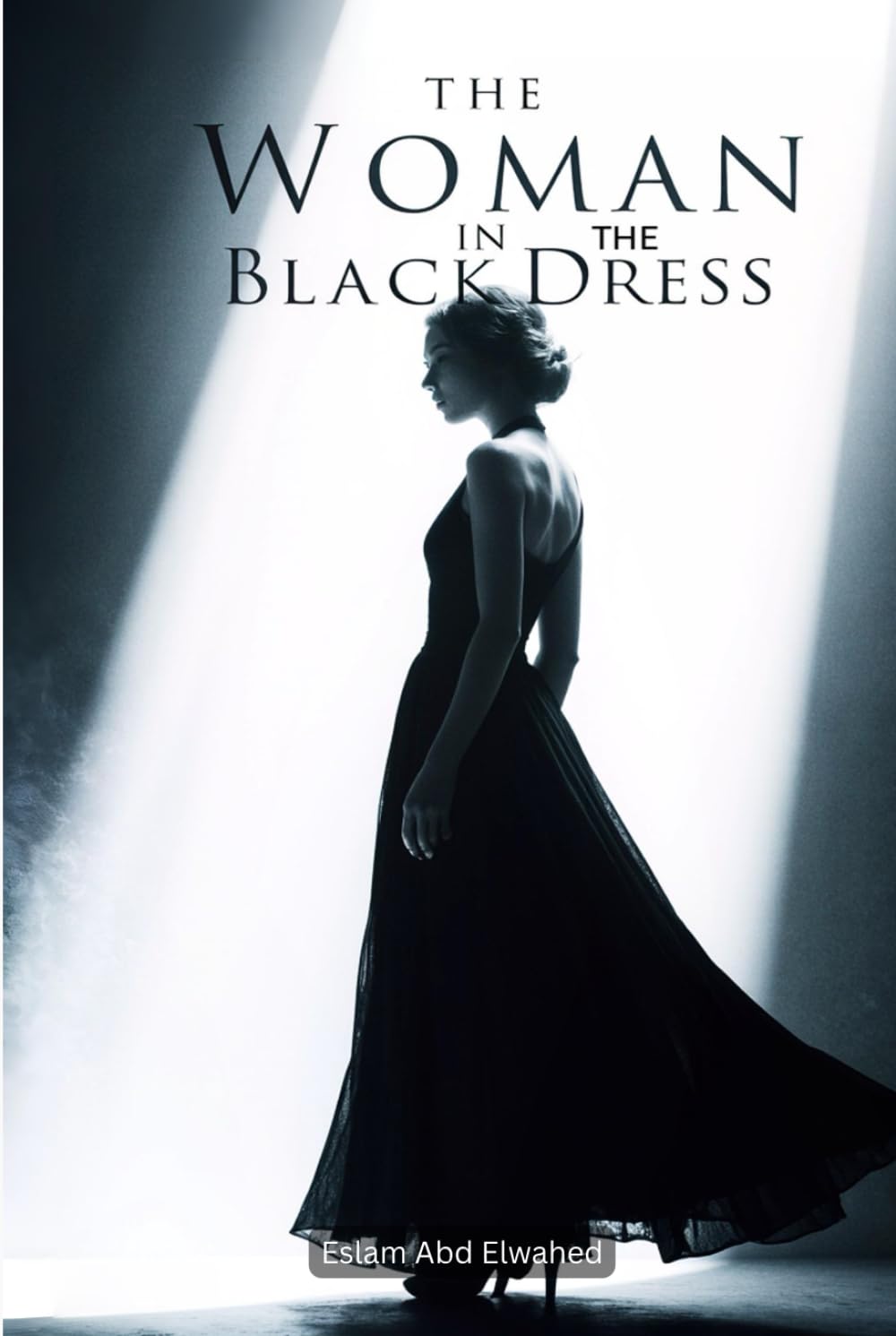 The Woman in the Black Dress: 100 True Horror Stories of Ghostly Apparitions (Horror & Supernatural)