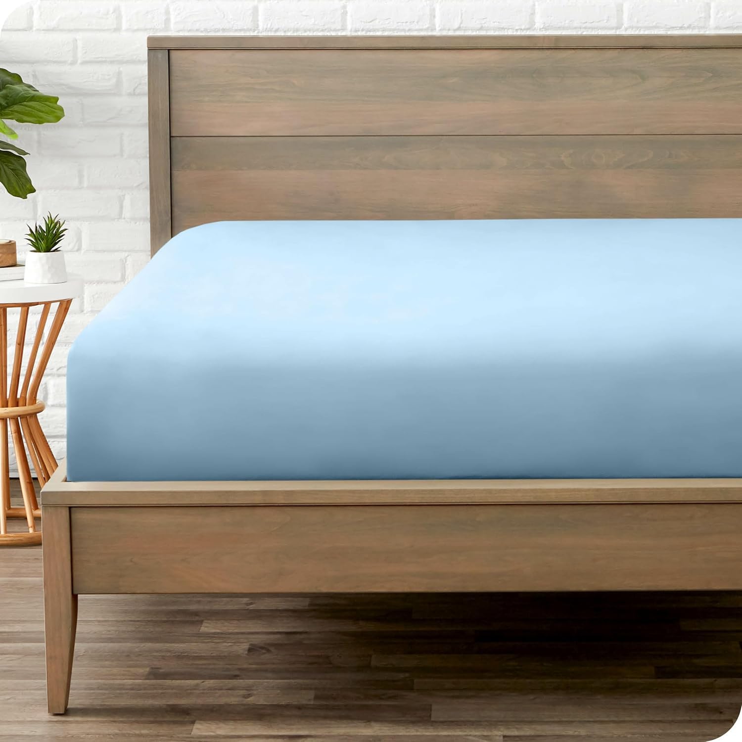 400 tc cotton elastic fitted bedsheet with 2 pillow covers for queen bed_60 x 78_10 inches light blue solid color fitted sheet