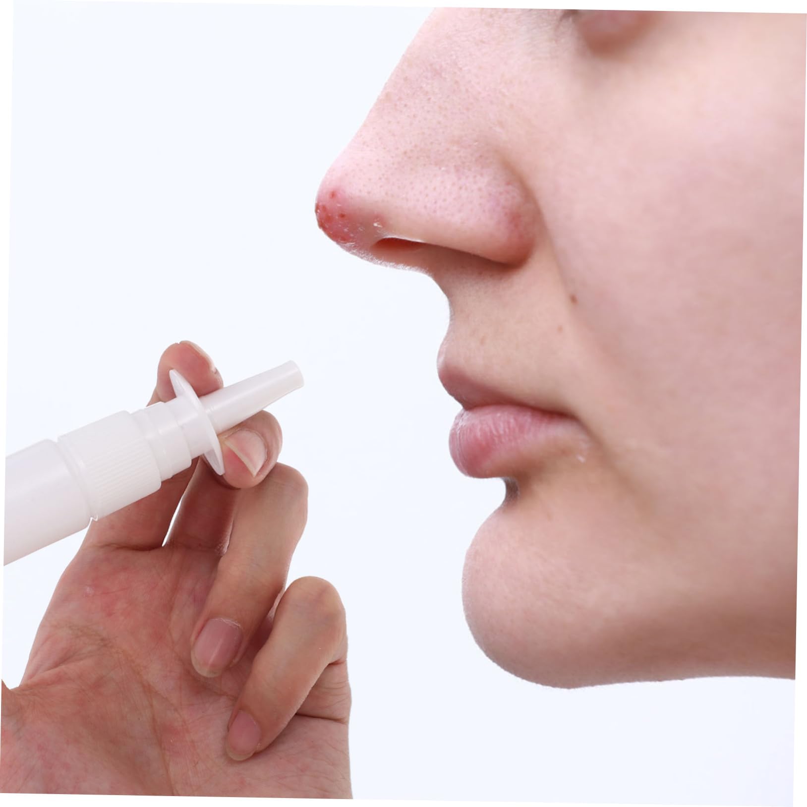 200 Stück 10ml Sprühfläschchen für Öl Wiederbefüllbare Weiße Plastik Sprühflasche mit Schutzkappe für Reise und Outdoor Anwendung