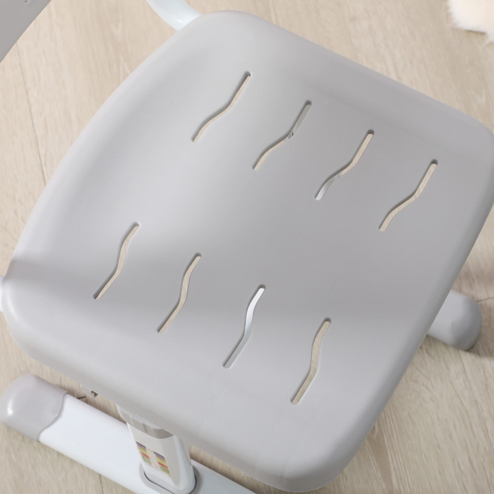 HOMCOM Escritorio infantil con silla, juego de escritorio y silla para niños con altura regulable, tablero inclinado 45°, cajón extraíble, portalápices y gancho - en acero gris-blanco