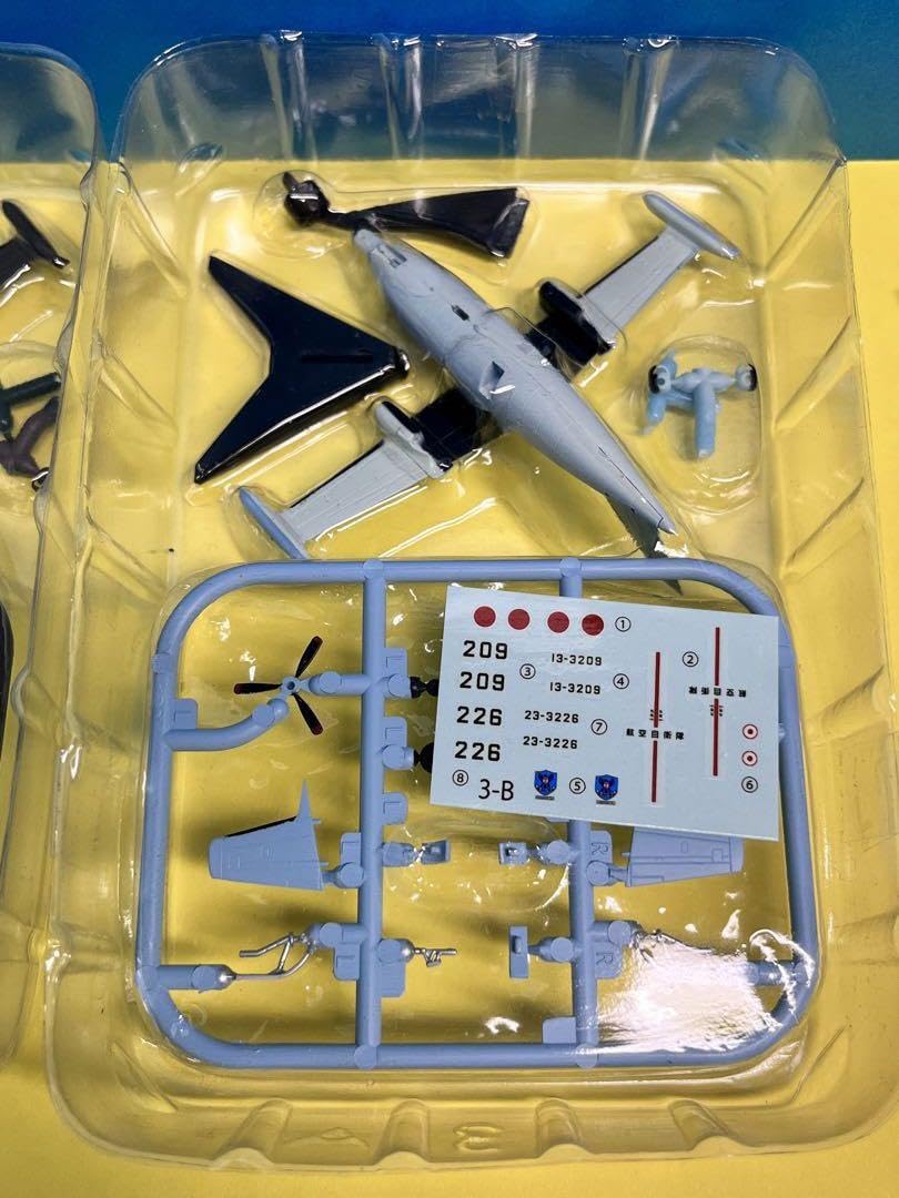 Amazon.co.jp: エフトイズ 陸上自衛隊 LR1航空自衛隊 MU2 2機
