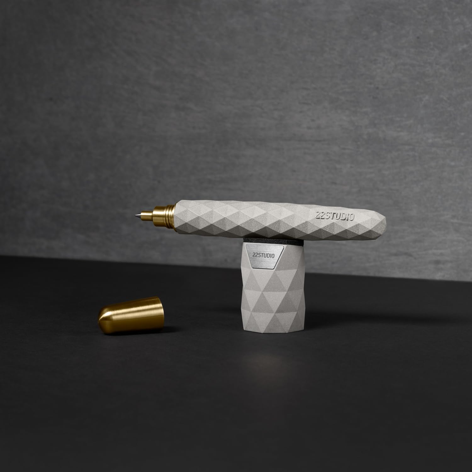 22STUDIO Polygon Rollerball Pens Gift Set| Luxury Smooth Writing Pen | Unique Design for Professionals & Collectors | Premium Office Stationery |Gift for Executives & Writers (Dune)