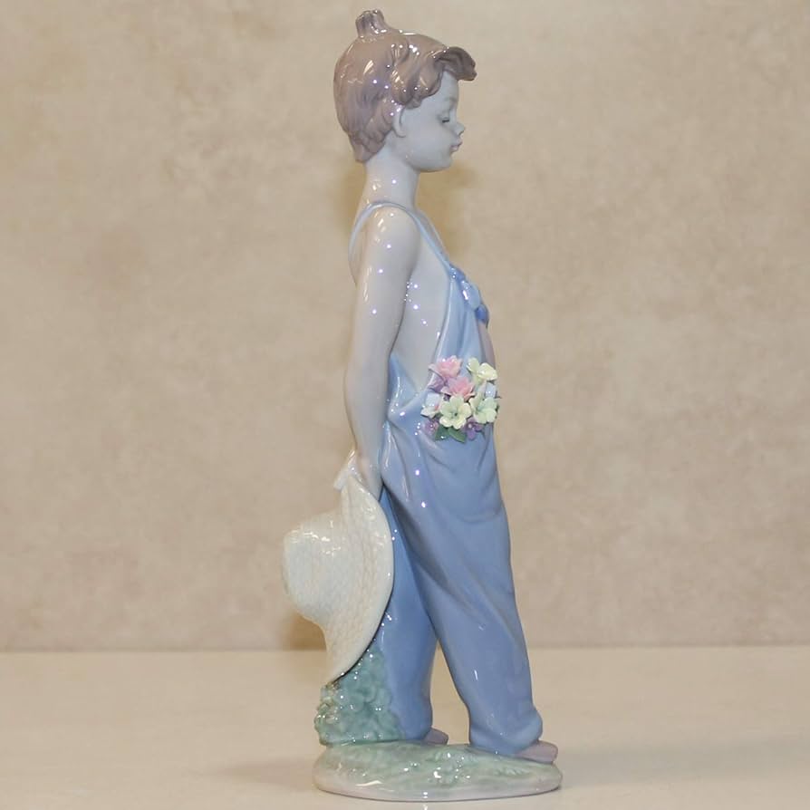 リヤドロ LLADRO No.7650 ポケットいっぱいのお願い リヤドロ LLADRO No.7650 ポケットいっぱいのお願い