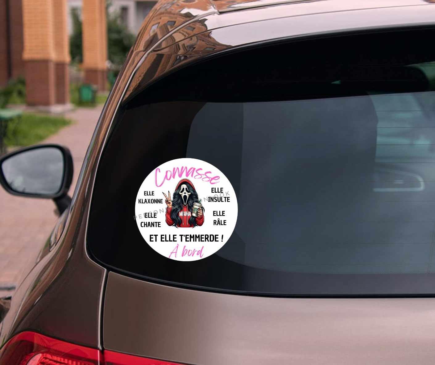 Sticker voiture humoristique Connasse à bord autocollant rond humour véhicule