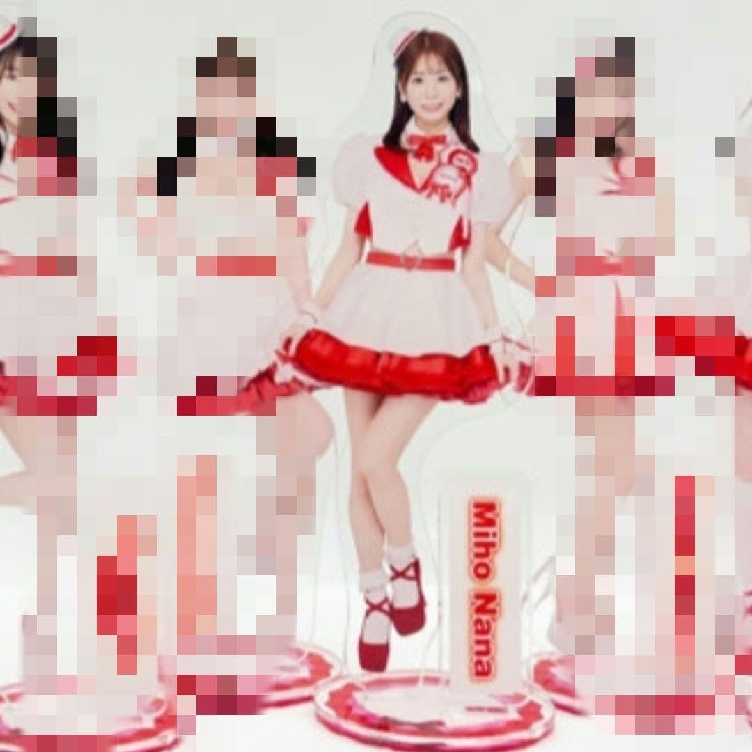 Amazon.co.jp: 未歩なな アクリルスタンド : おもちゃ