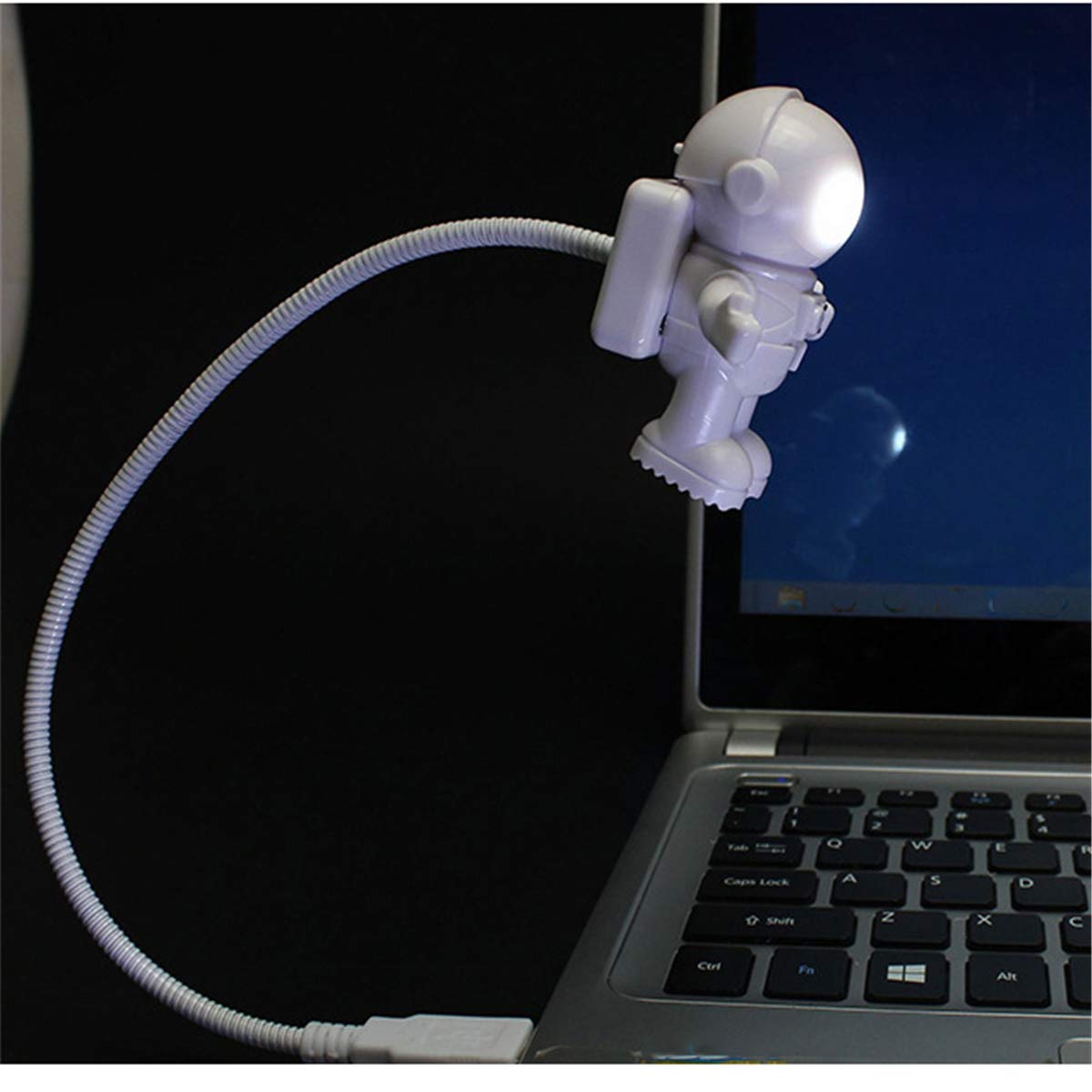 NAIXUE Cartoon Astronaut-Shaped Small USB Eye Protection Keyboard Night Light，Creative Spaceman Astronaut LED Flexible USB Light Night Light for Kids Toy，Suitable for Using Computer at Night