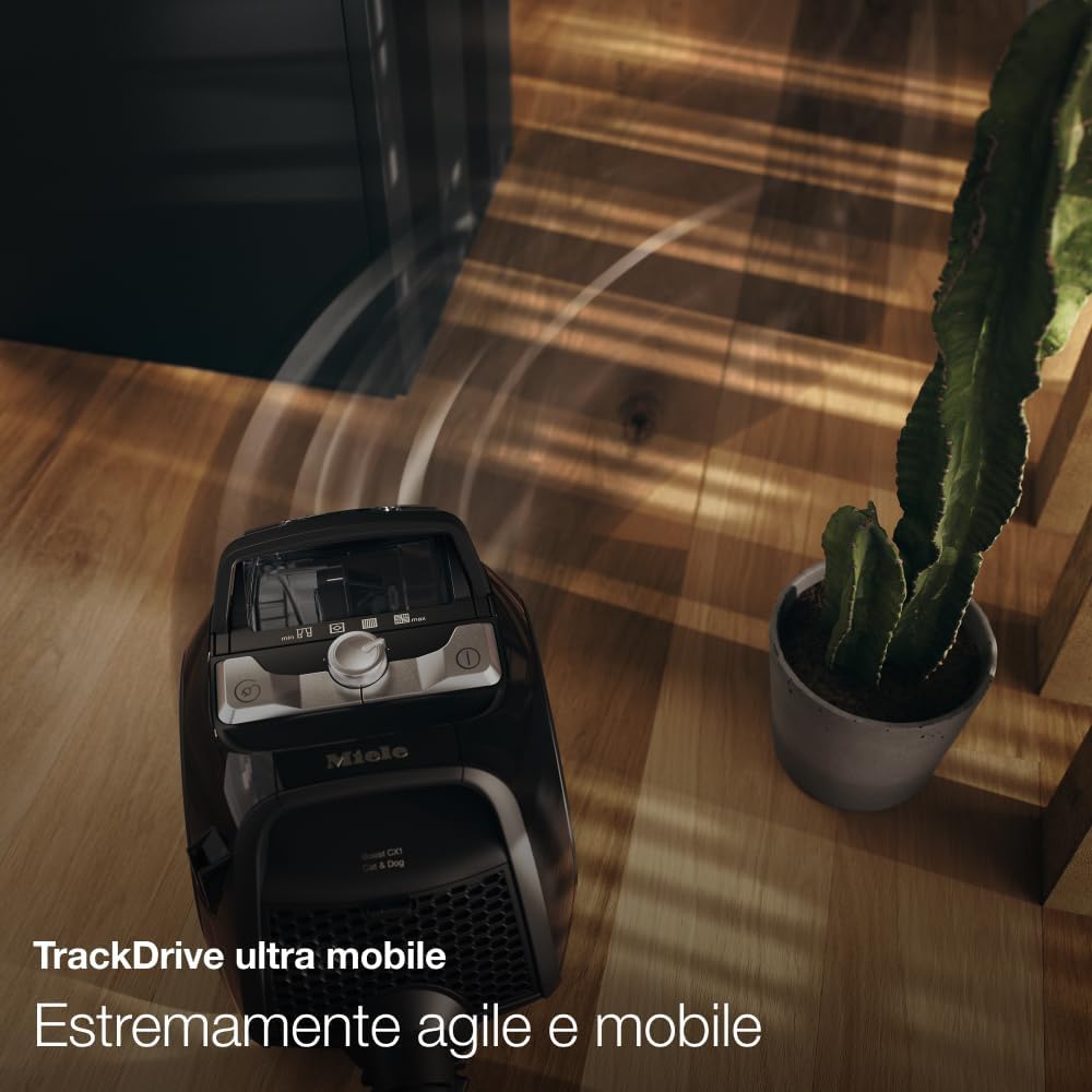 Miele Boost CX1 - Aspirapolvere a Traino senza Sacco con Filo, 890 W, Potente, Compatto e Agile con Tecnologia Vortex e Filtro Hygiene AirClean, Bianco e Rosso Miele Boost CX1 - Aspirapolvere a Traino senza Sacco con Filo, 890 W, Potente, Compatto e Agile con Tecnologia Vortex e Filtro Hygiene AirClean, Bianco e Rosso
