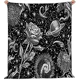 Pour toute la famille : Parfaite pour maison, bureau ou comme cadeau Cette couverture polyvalente convient à toute la famille, des enfants aux adultes, et s’adapte à de nombreux espaces salon, chambre, bureau, maison de vacances. Grâce à son toucher doux et son design chaleureux, elle constitue aussi un cadeau idéal pour anniversaires, Noël, fête des mères ou pendaison de crémaillère. Une couverture douce pensée pour offrir chaleur, confort et style en toute occasion