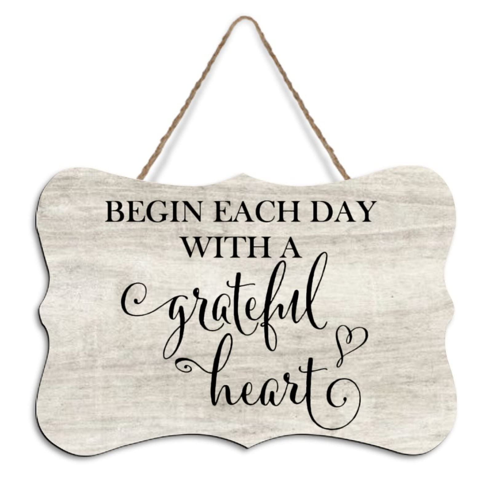 Yelolyio Rustic Hanging Wood Sign Begin Each Day With A Grateful Heart Wooden Plaque Sign Home Wall Art Decor For Living Room Bedroom Farmhouse Office 4"X6"