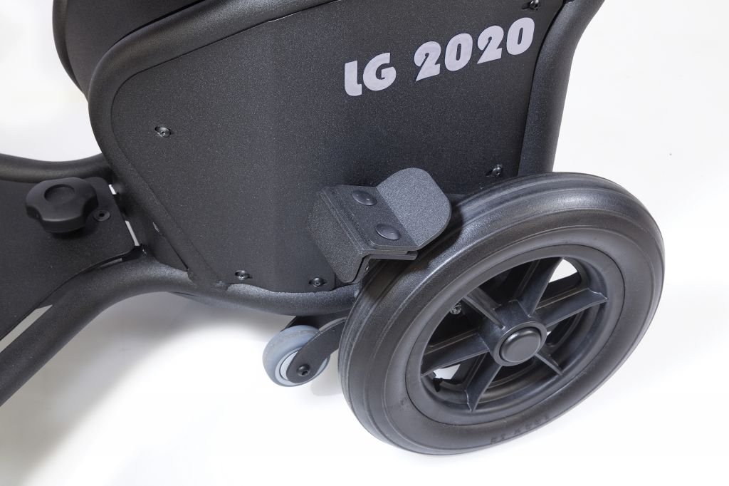 LG2020 MONTASCALE A RUOTE CON POLTRONCINA