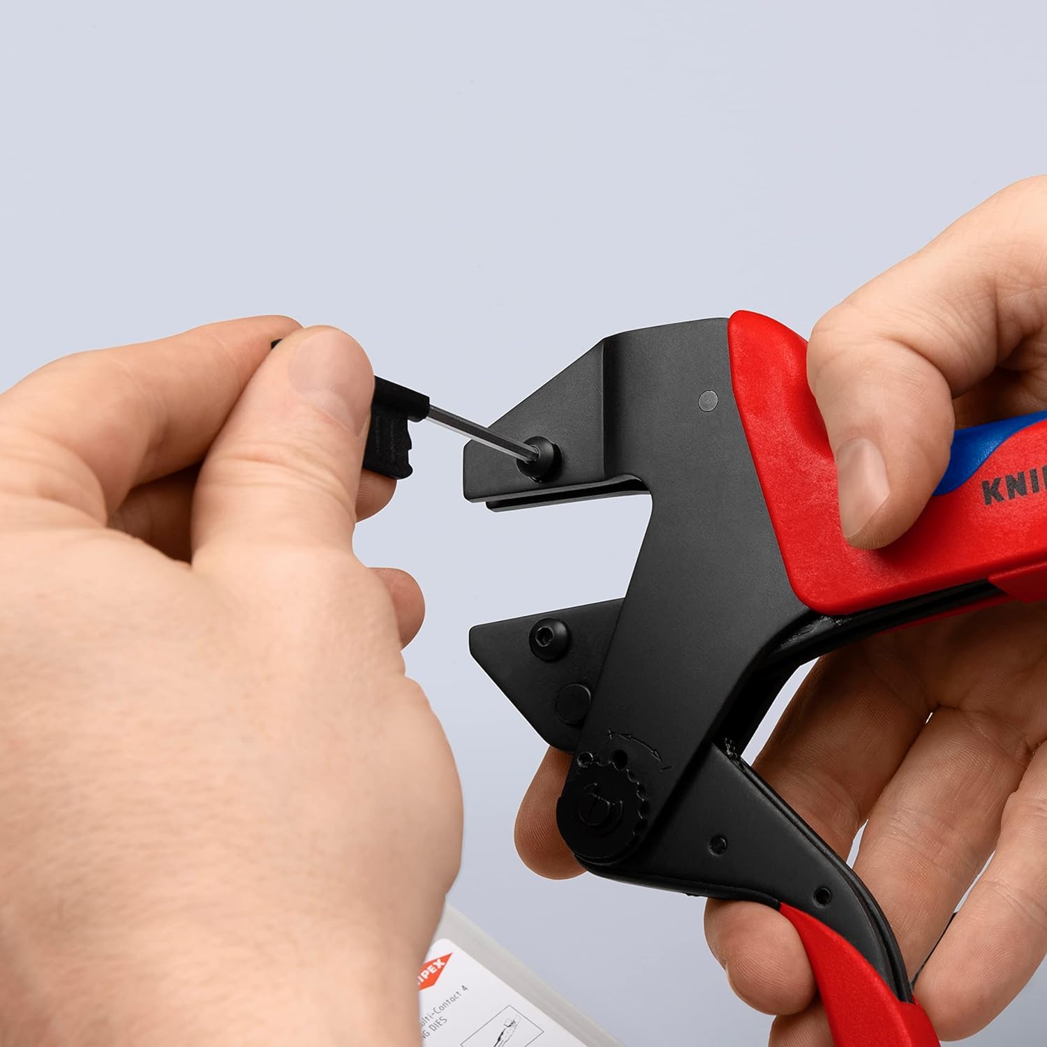 KNIPEX Szczypce do zagniatania typu Crimp System do wymiennych matryc zagniatających z osłonkami wielokomponentowymi 200 mm, 97 43 200