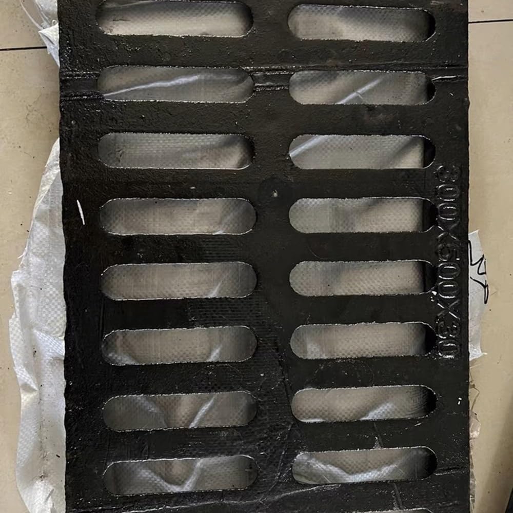Couverture Drainage Extérieure Grille Rectangulaire Plastique Noir - 30x25 Cm - Jardin Cour Garage Parc