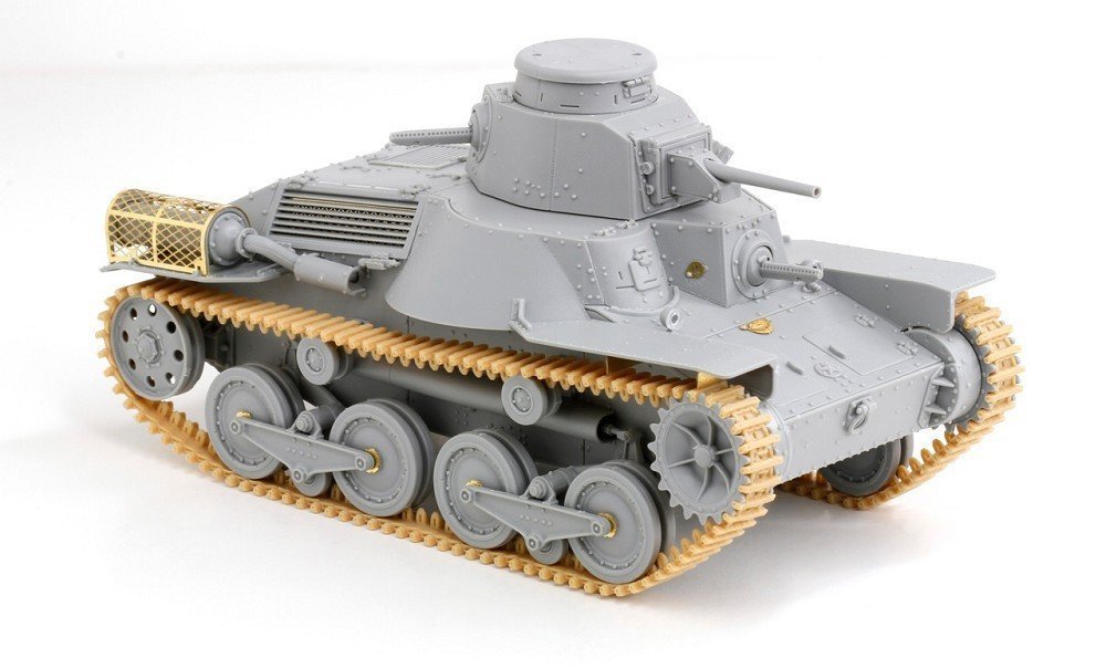 Amazon.com: Dragon Models Hokuman Version IJA Tipo 95 Kit