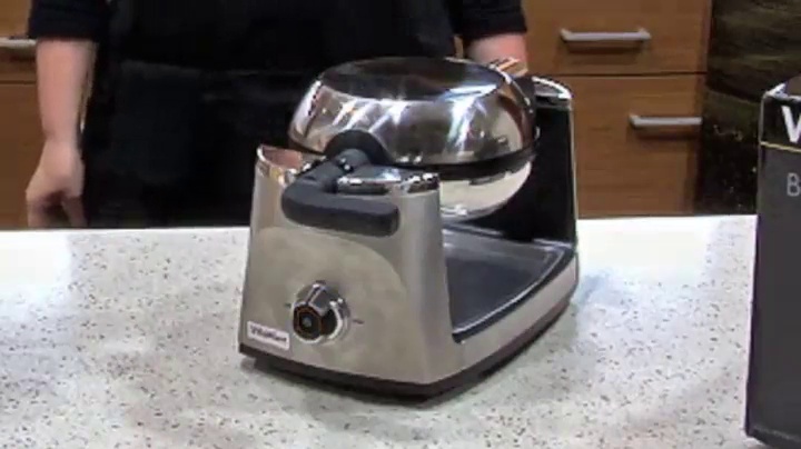 新品  VillaWare  ベルギーワッフルメーカー  NDVLWFBFS1 Amazon.com: VillaWare NDVLWFBFS1-SHP Belgian Flip Waffle Maker