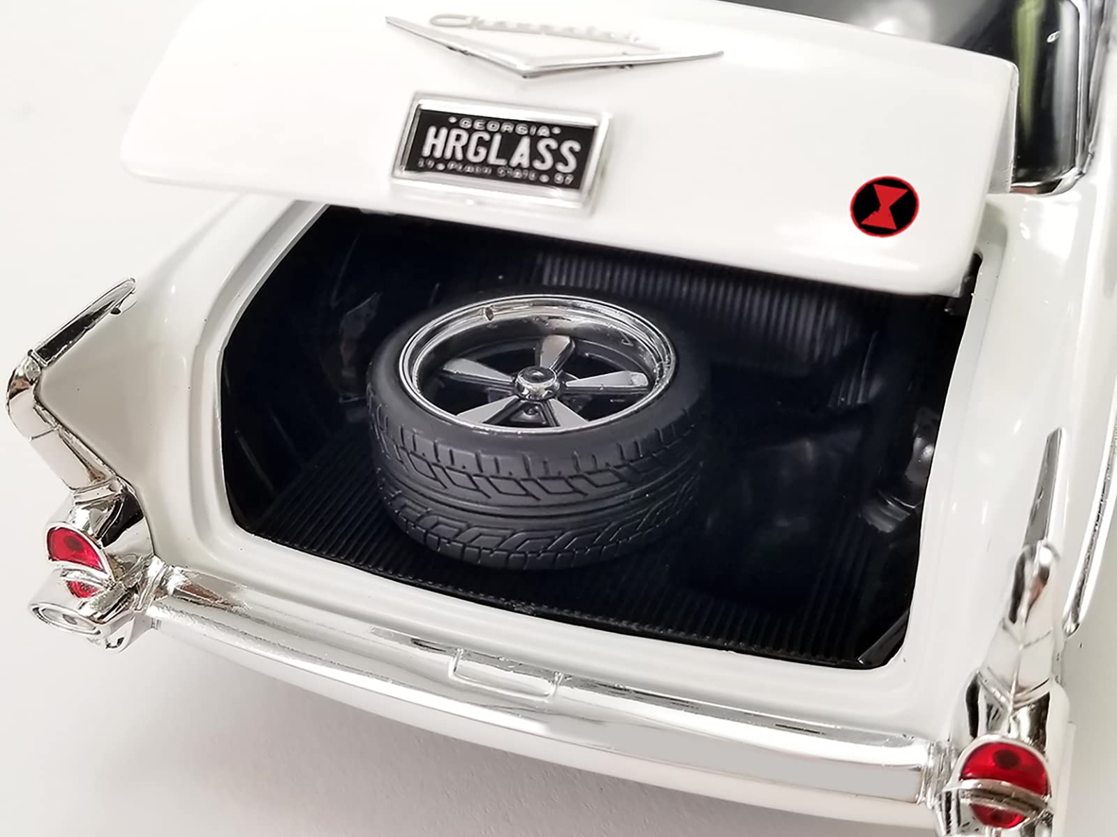 Amazon.com: 1957 Chevy 150 Restomod Hourglass Black and White