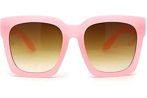 Oversized Pink Sunglasses for a Glamorous Appeal