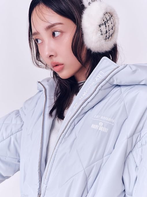 【本日発送可能】デイジーチャーム付きキルトダウンミドルコート Amazon.co.jp: [リリーブラウン] MARY QUANT デイジーチャーム付き