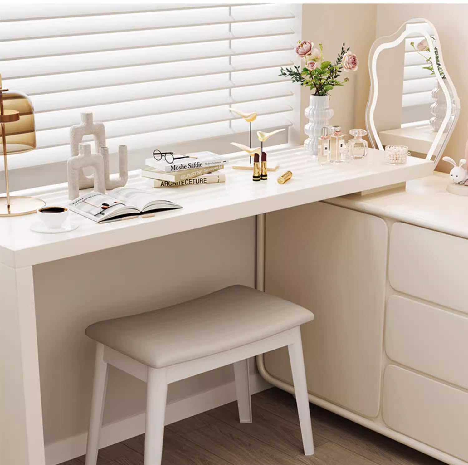 Balama Sgabello da toeletta, bianco, imbottito, 47 x 28 x 45 cm, con robusta ecopelle e gambe in plastica, leggero, fino a 150 kg