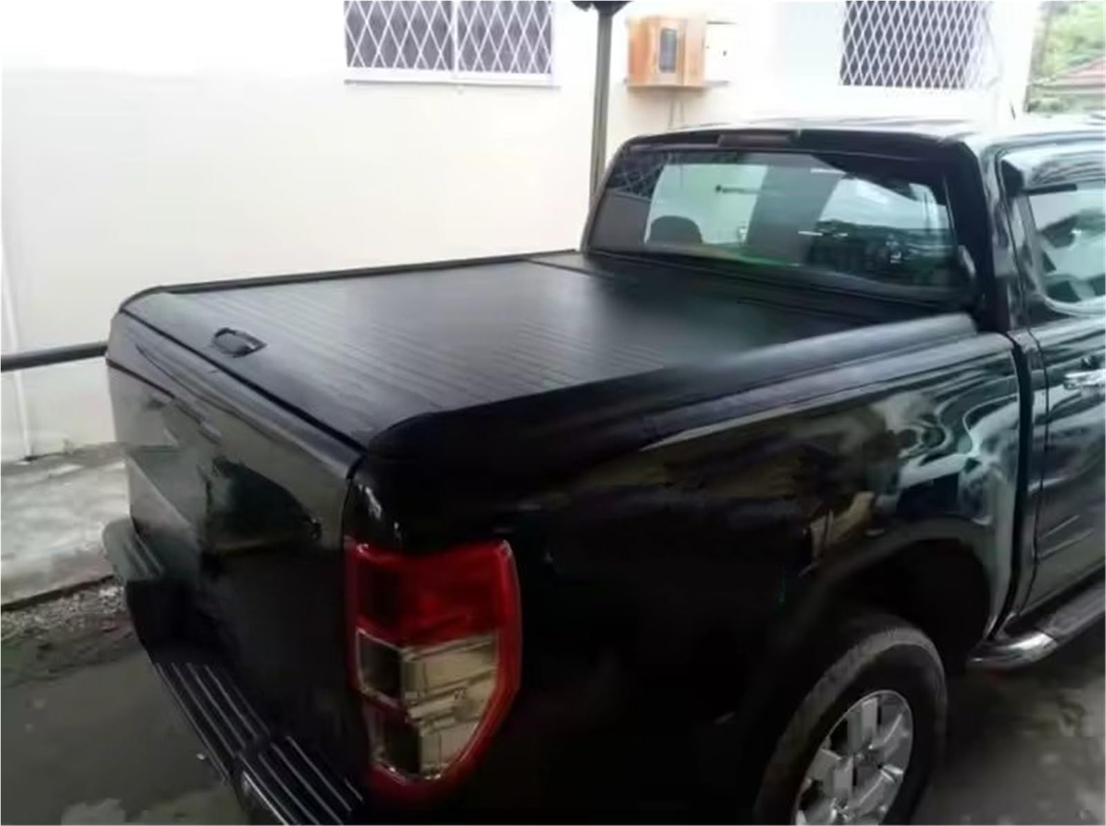 Für Benz Für X-Klasse Pickup Tail Box LKW Abdeckung Versenkbare Aluminium Rollladen Deckel Tonneau Gepäckraumabdeckung