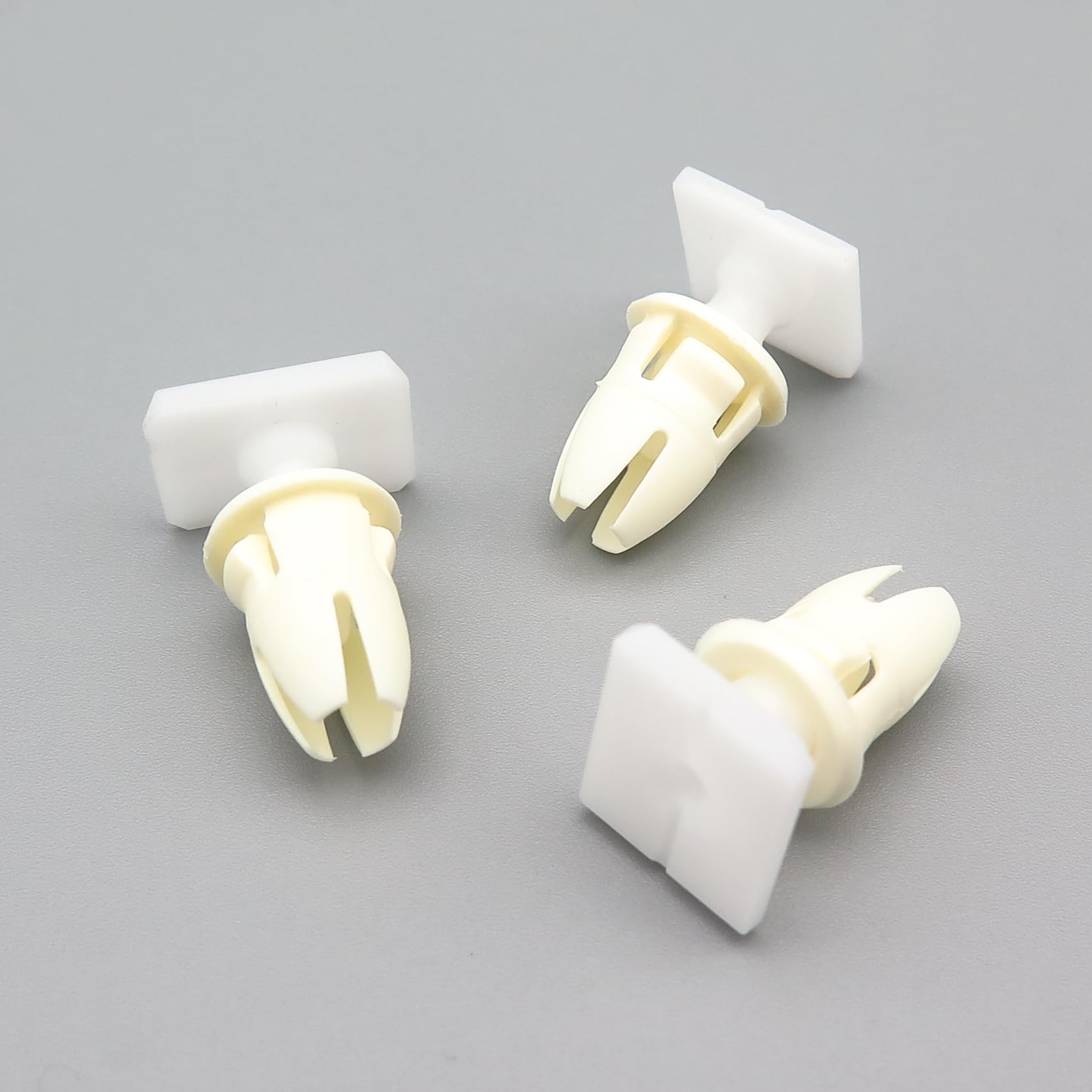 Vvo White Fasteners Plastic Rear Door Weatherstrip Clip, (Pack Of 10)