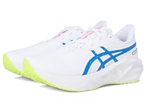 Women&apos;s Novablast 5 Sneaker