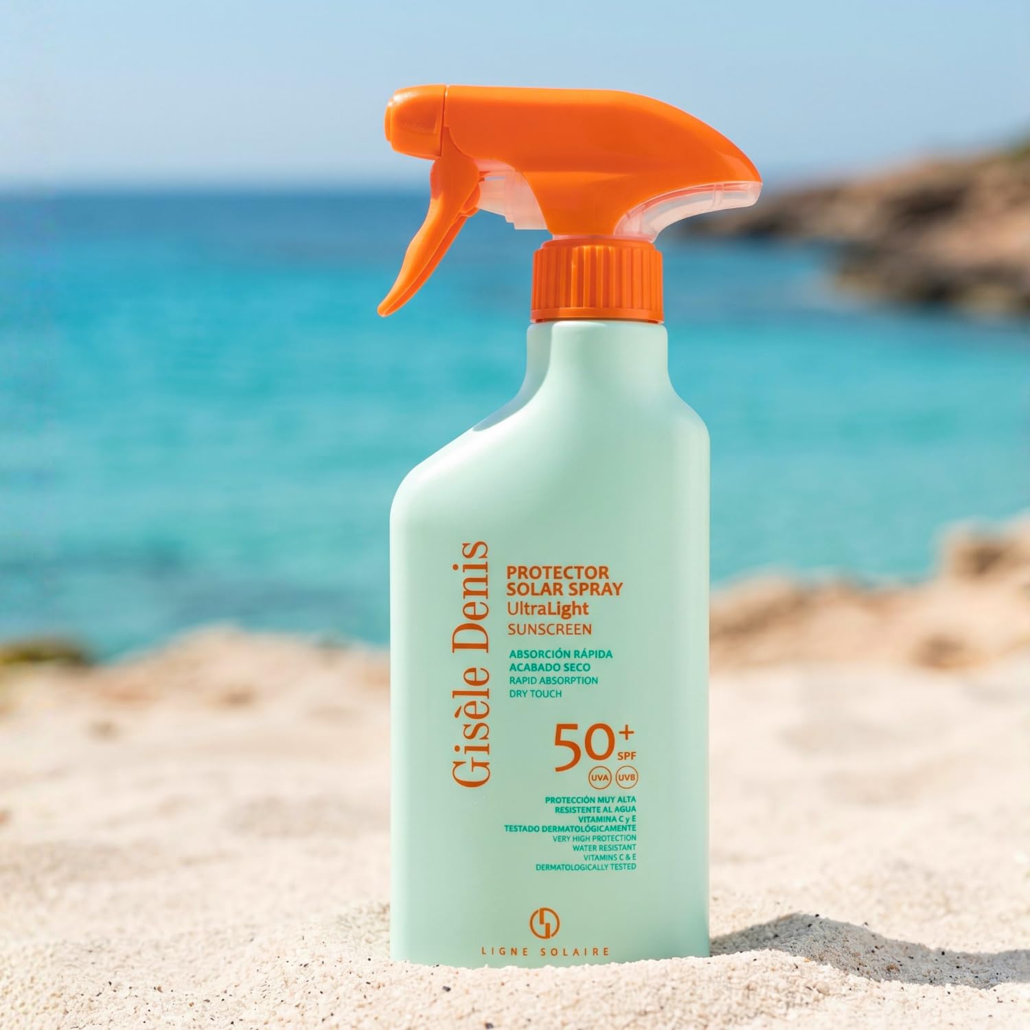 GISÈLE DENIS - Protezione solare spray ultra leggera, 300 ml, protezione FPS50+, crema solare, cura della pelle, assorbimento immediato e finitura asciutta, idrata la pelle, impermeabile