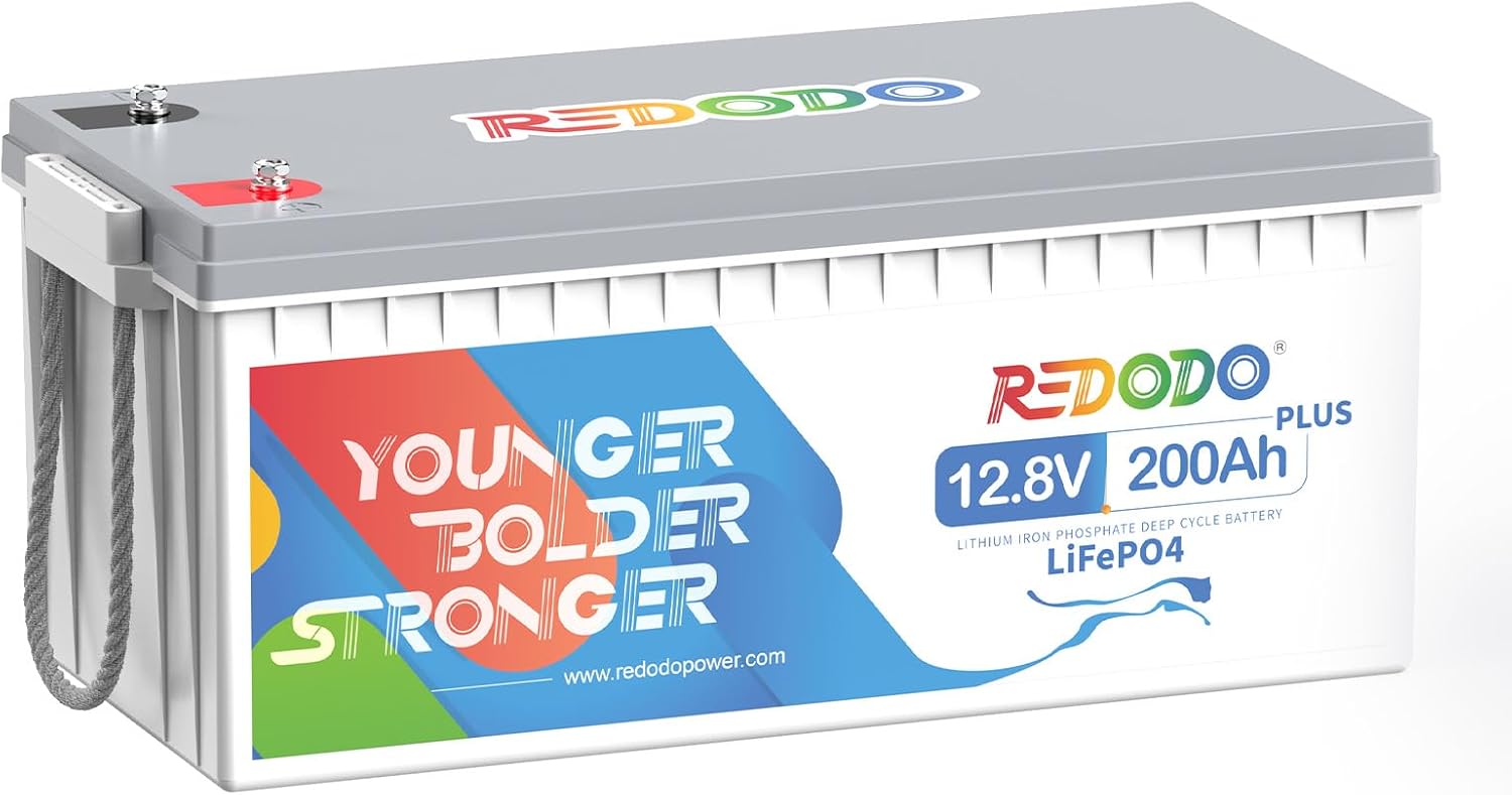 家族の笑顔を守る、次世代のエネルギー管理システム。Redodo 12V 200Ah Plus リチウムイオン電池で、安定した電力供給と安心を手に入れる